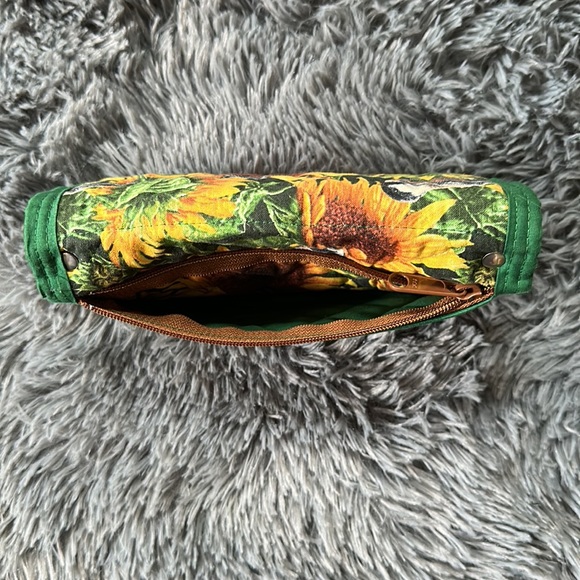 Custom Handmade Wallet - Picture 3 of 5